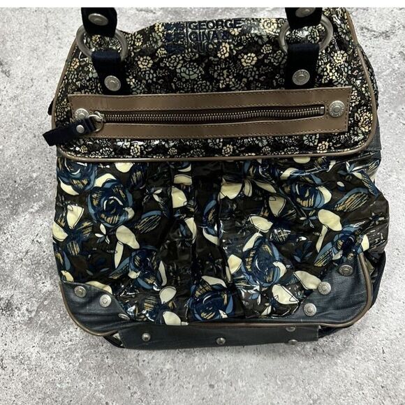 Shoulder_Bags